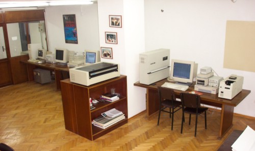 Laboratuvar Nezihi CANITEZ Laboratuvar